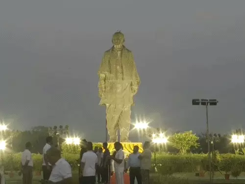 અખંડ ભારતના શિલ્પીને શ્રદ્ધાંજલિ:સ્વર્ણિમ પાર્કથી મહાત્મા મંદિર સુધી ભવ્ય એકતા દોડ, 6 હજારથી વધુ નાગરિકોએ દોડ લગાવી સરદાર સાહેબને યાદ કર્યા